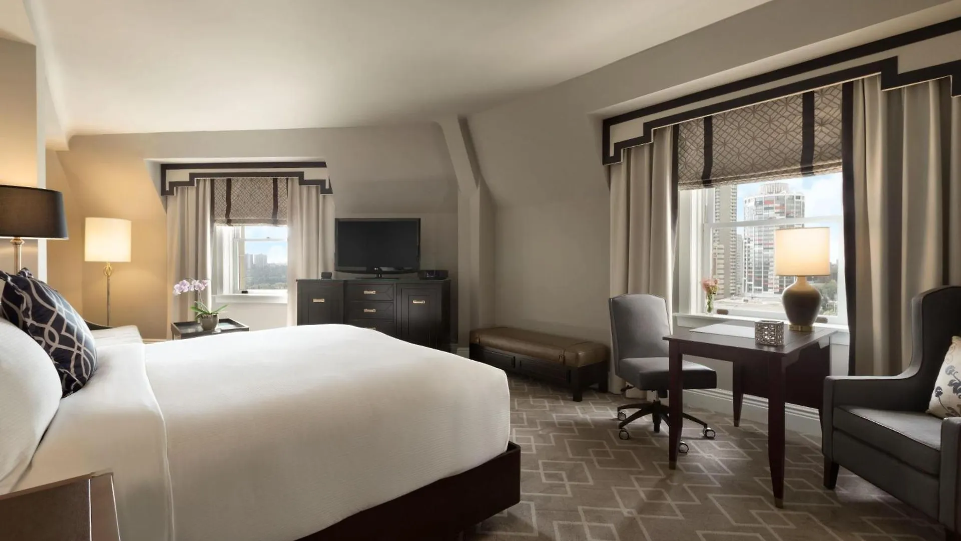 Fairmont Hotel Macdonald Эдмонтон 4*,  Канада