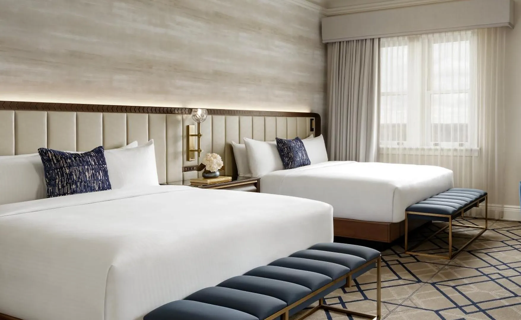 ****  Fairmont Hotel Macdonald Edmonton Canada