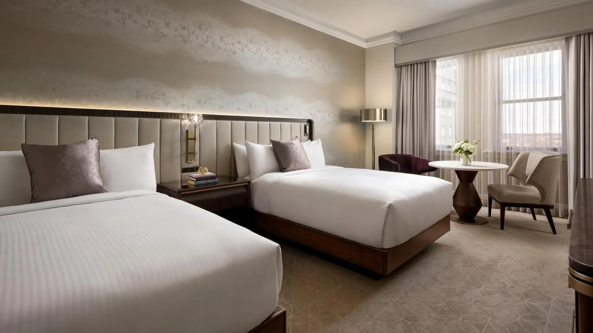 Fairmont Hotel Macdonald Edmonton 4*,  Canada
